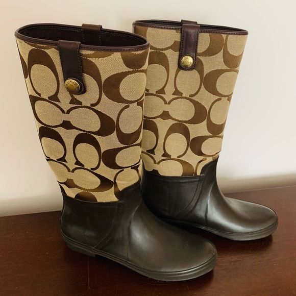 Coach All Weather Boots size 9M - Picture 4 of 8